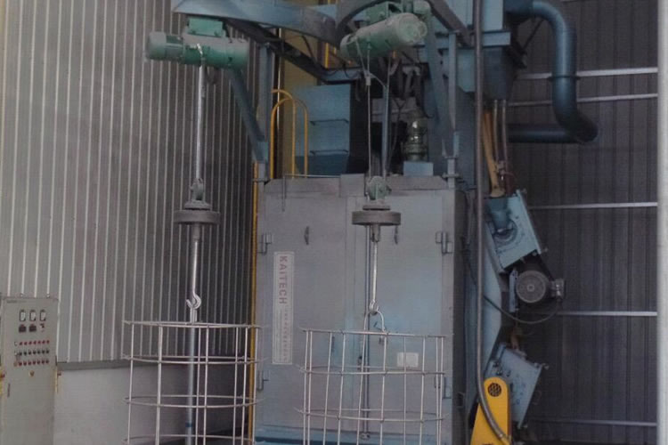 Shot blasting machine standard Q378E
